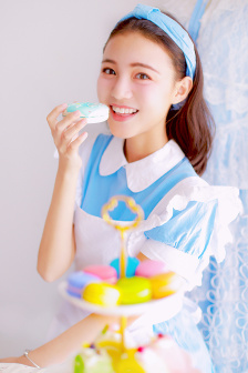 电梯里的恶魔